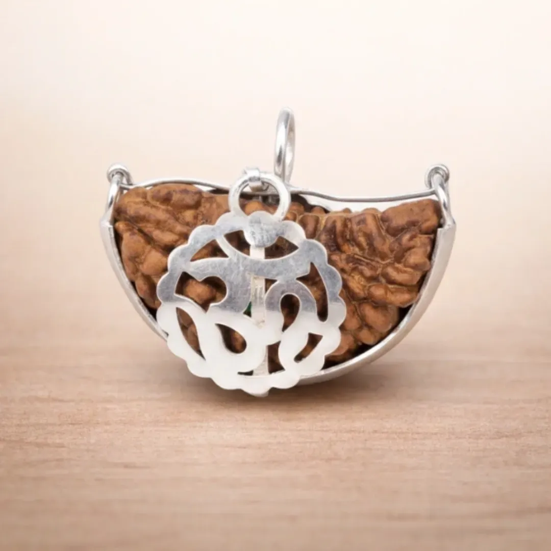 1 Mukhi Rudraksha with OM Silver – Ek Bead, Ek Focus, Ek Raasta